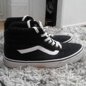 Vans skate bording shoes